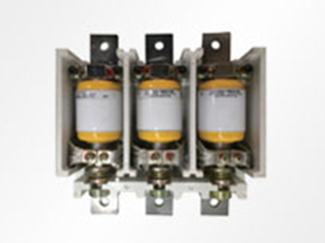 交流低压真空接触器